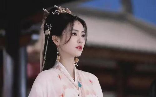 娱乐圈白鹿吃瓜视频,揭秘明星幕后故事 第1张 娱乐圈白鹿吃瓜视频,揭秘明星幕后故事 第1张